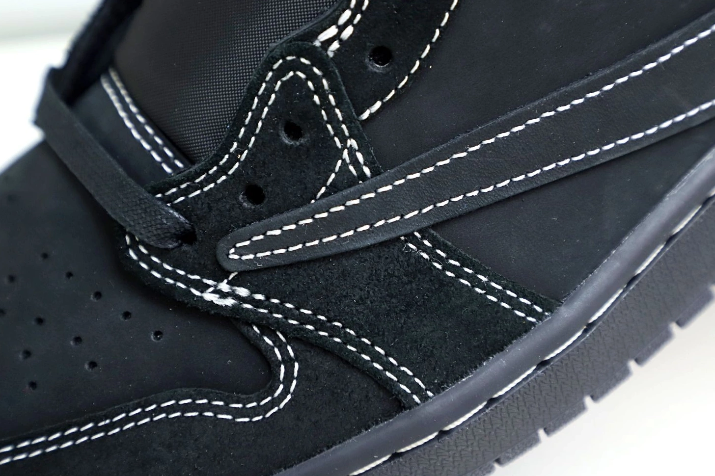 SCOTT 1 LOW TRAVIS OG PHANTOM” X “BLACK JORDAN NIKE AIR 0820
